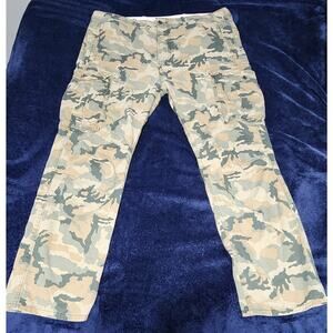 Levi’s Men’s 38x32 Camo Cargo Pants Woodland Utility Straight Leg White Tab
